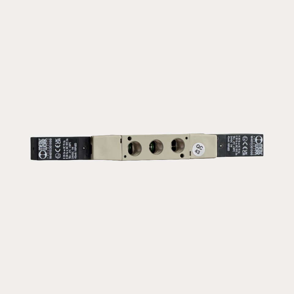Valvulë Mach 16 elektro-pneumatike 1/8" 5/2 bistabile me dy bobina 24VDC